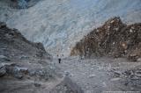 Descending onto the glacier 