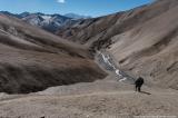 Walking up towards the Sela La