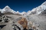 First view of the Khumbu Glacier (with Pumori and Kala Patar on the left)