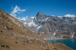 Descending the Renjo La towards Gokyo
