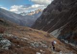 Descent towards Thakla Khola camp