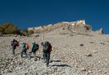 Climbing up to Chele
