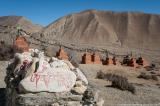Chortens on the way to Ghar Gompa