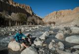Fee washing in the Kali Gandaki river